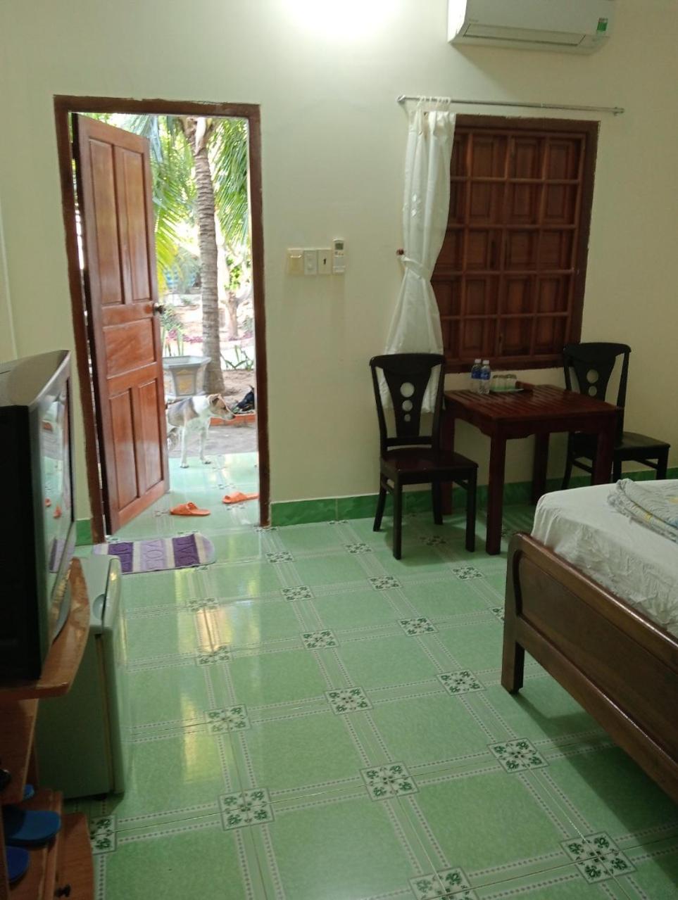 Homestay Nhat Thi Mũi Né Buitenkant foto